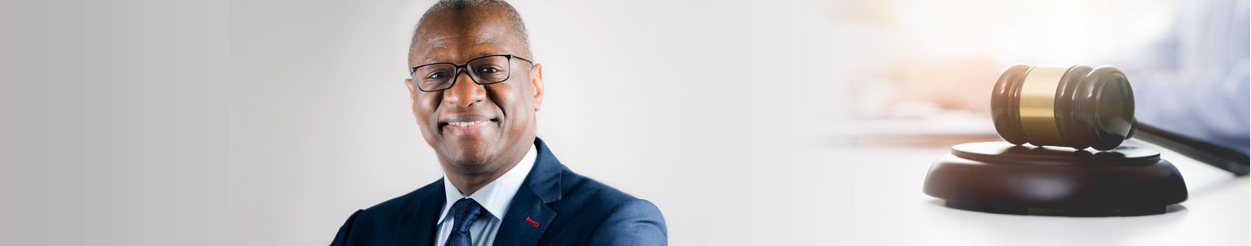 Mamadou Ismaïla Konaté, portrait de sa page biographique